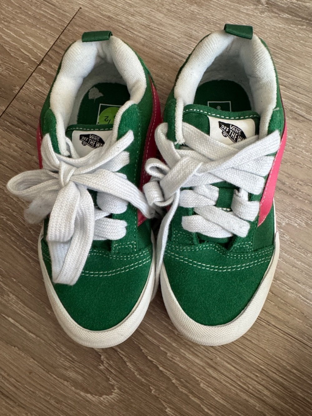 Vans Kids Green and Pink Low-Top Skate Sneakers